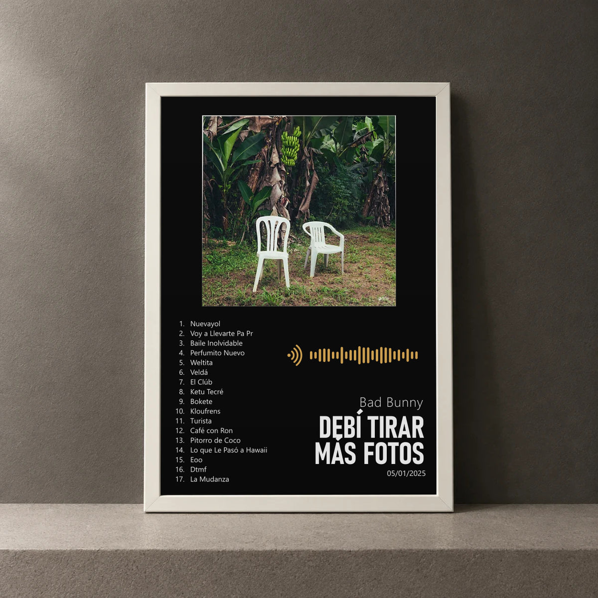 Cuadro de DeBÍ TiRAR MáS FOToS de Bad Bunny, marco de 18 x 24 cm