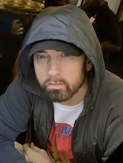 Eminem — foto de Brendan_linden (CC0, Wikimedia Commons)
