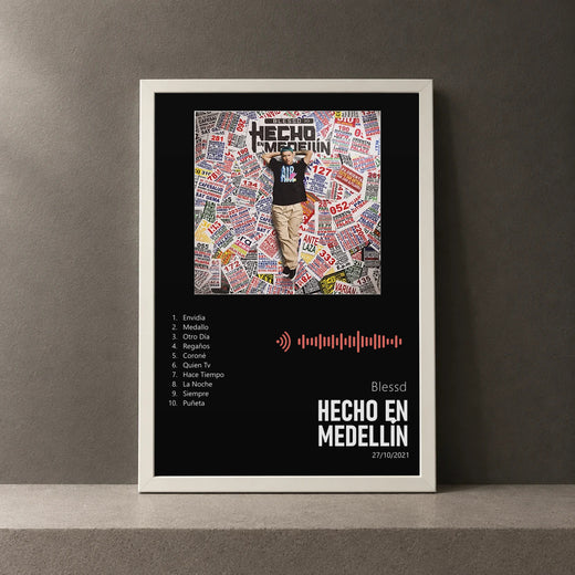 Cuadro de Hecho En Medellín de Blessd, marco de 18 x 24 cm