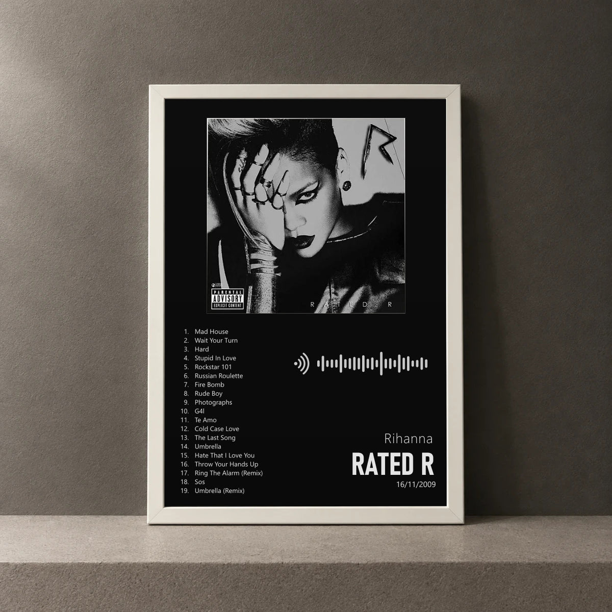 Cuadro de Rated R de Rihanna, marco de 18 x 24 cm